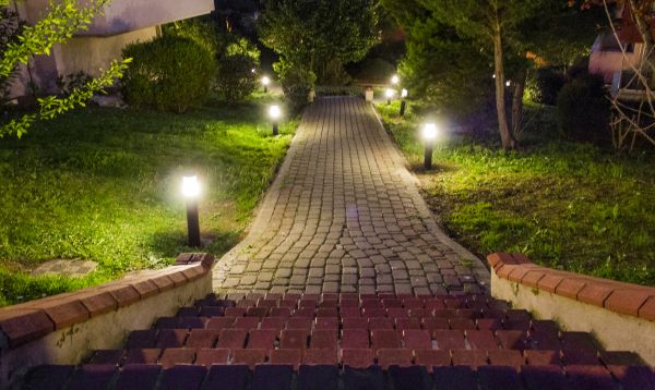 Outdoor Post Light Service